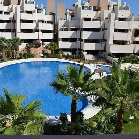 101 - Nice Near Beach Apartment *